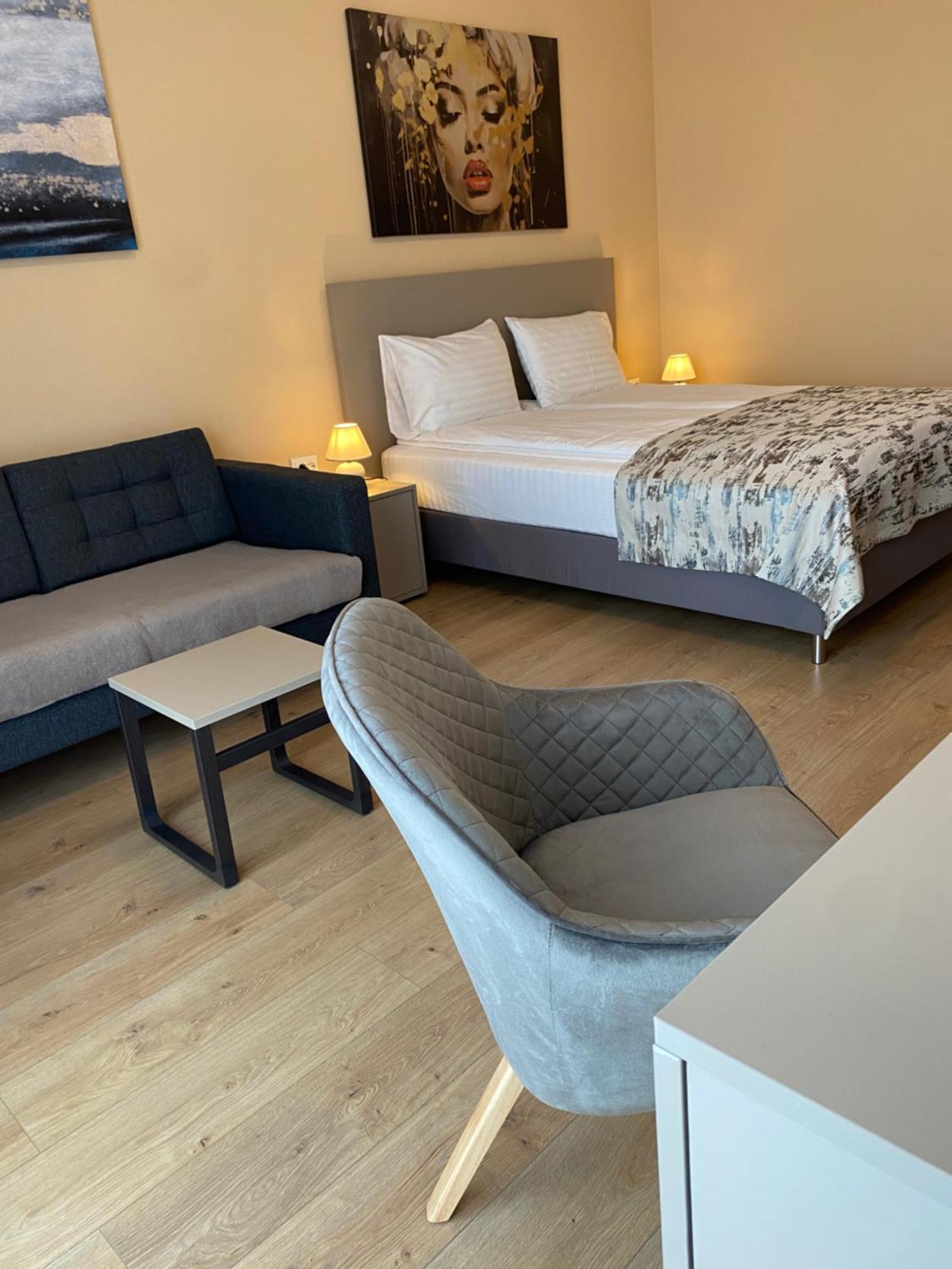 Parklake Home Cluj-Napoca Luaran gambar
